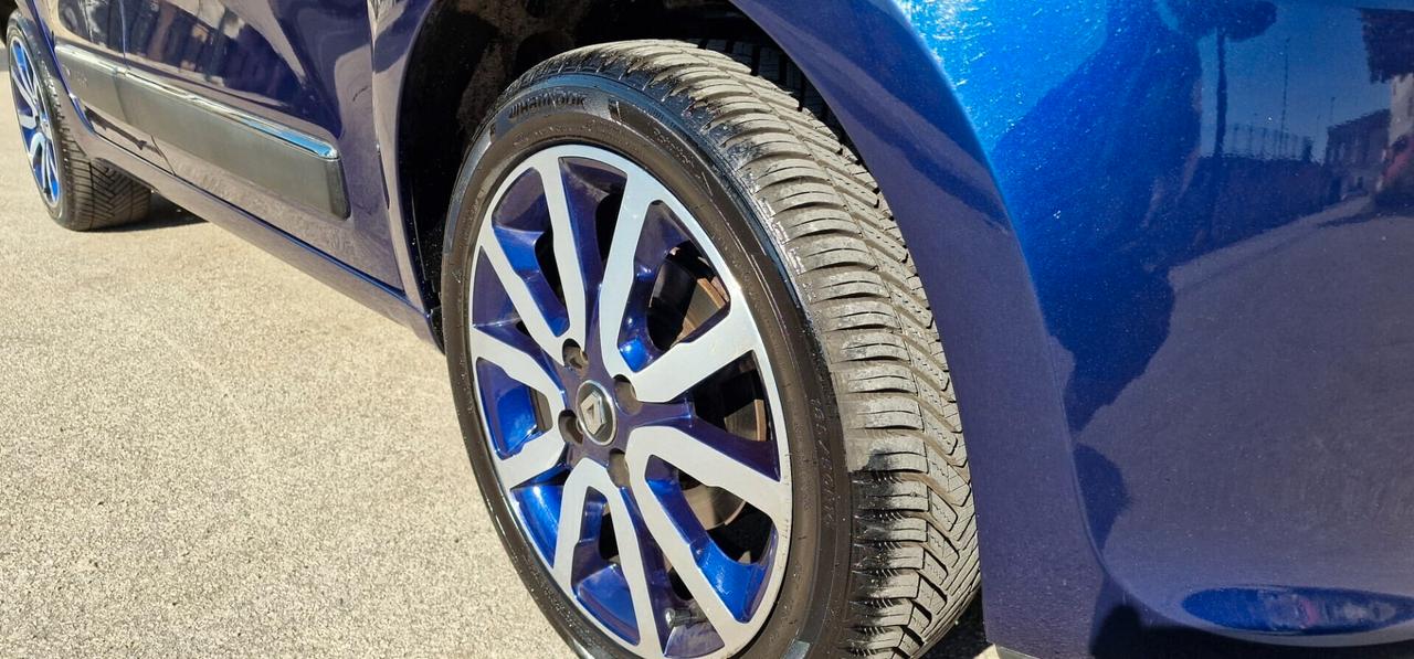 Renault Twingo 900 TCe 90 CV EDC COSMIC AUTOMATICA