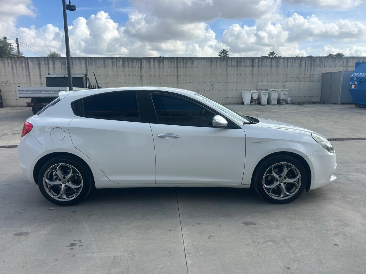 Alfa Romeo Giulietta