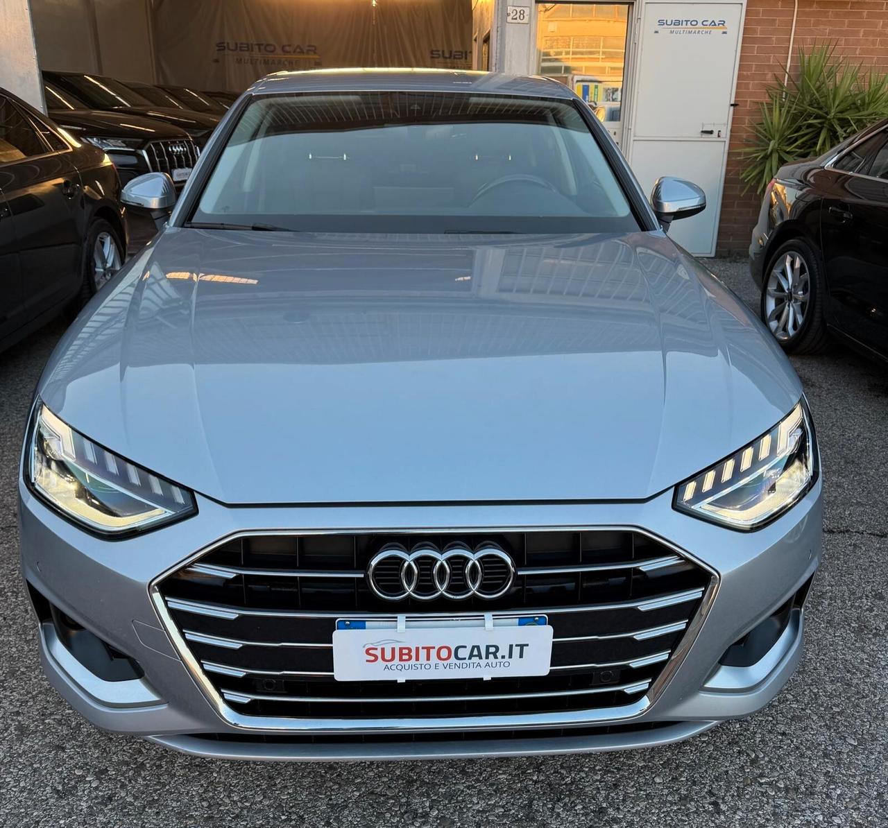 Audi A4 30 TDI/136 CV S tronic Advanced FARI MATRIX
