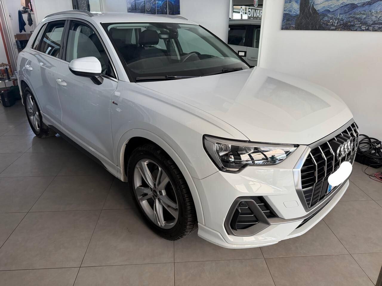 Audi Q3 2022 35 TDI S tronic S line edition