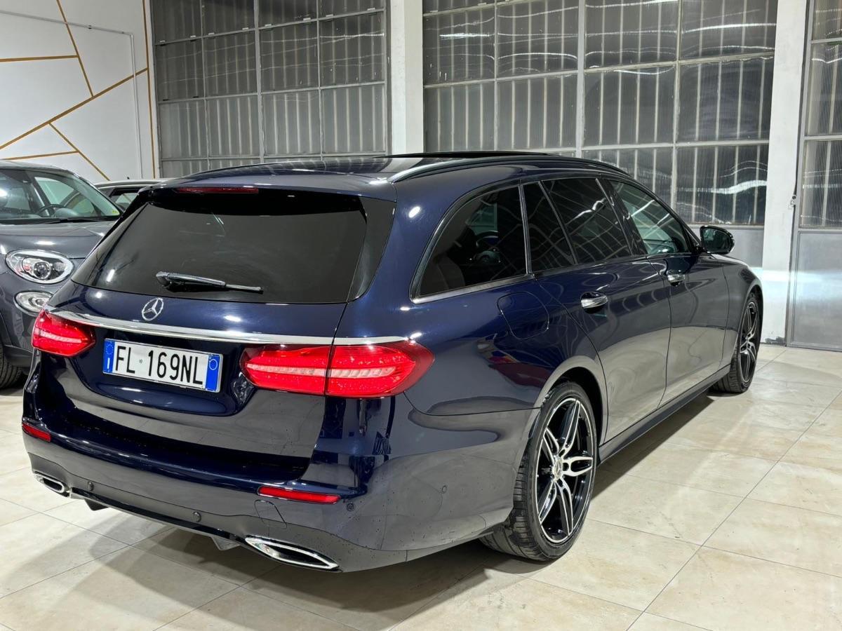 MERCEDES - Classe E Station Wagon - E 220d S.W. Auto Premium Amg