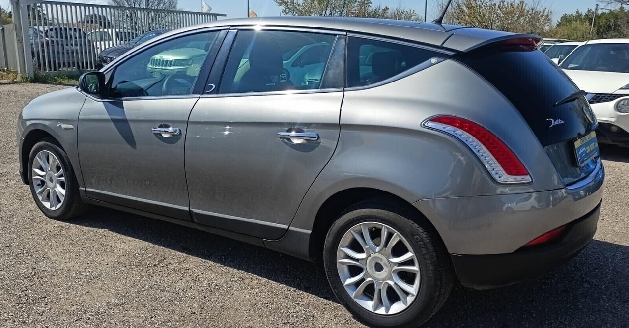 Lancia Delta 1.6 MJT DPF 105 CV Gold