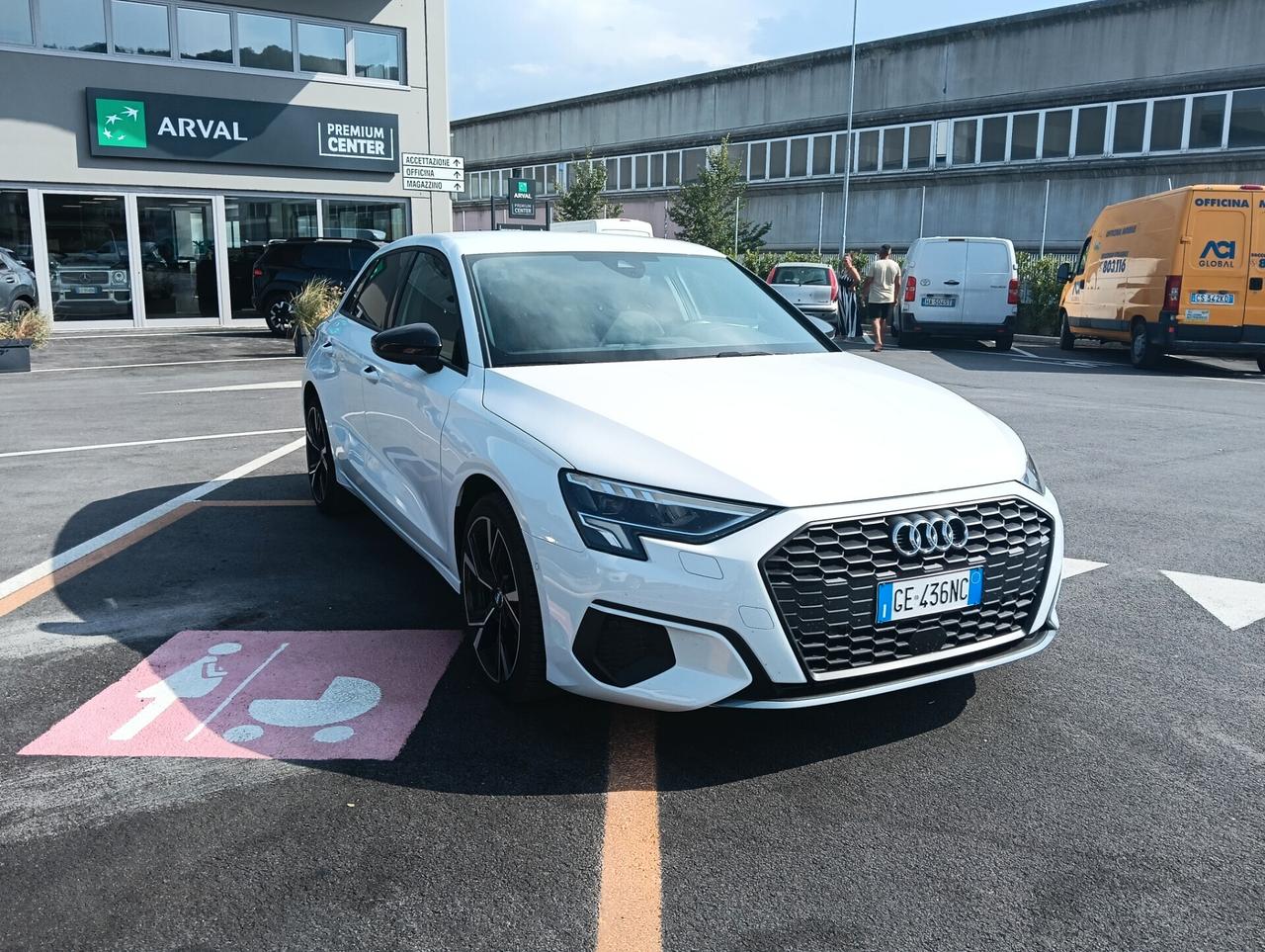 Audi A3 SPB 30 TDI Business