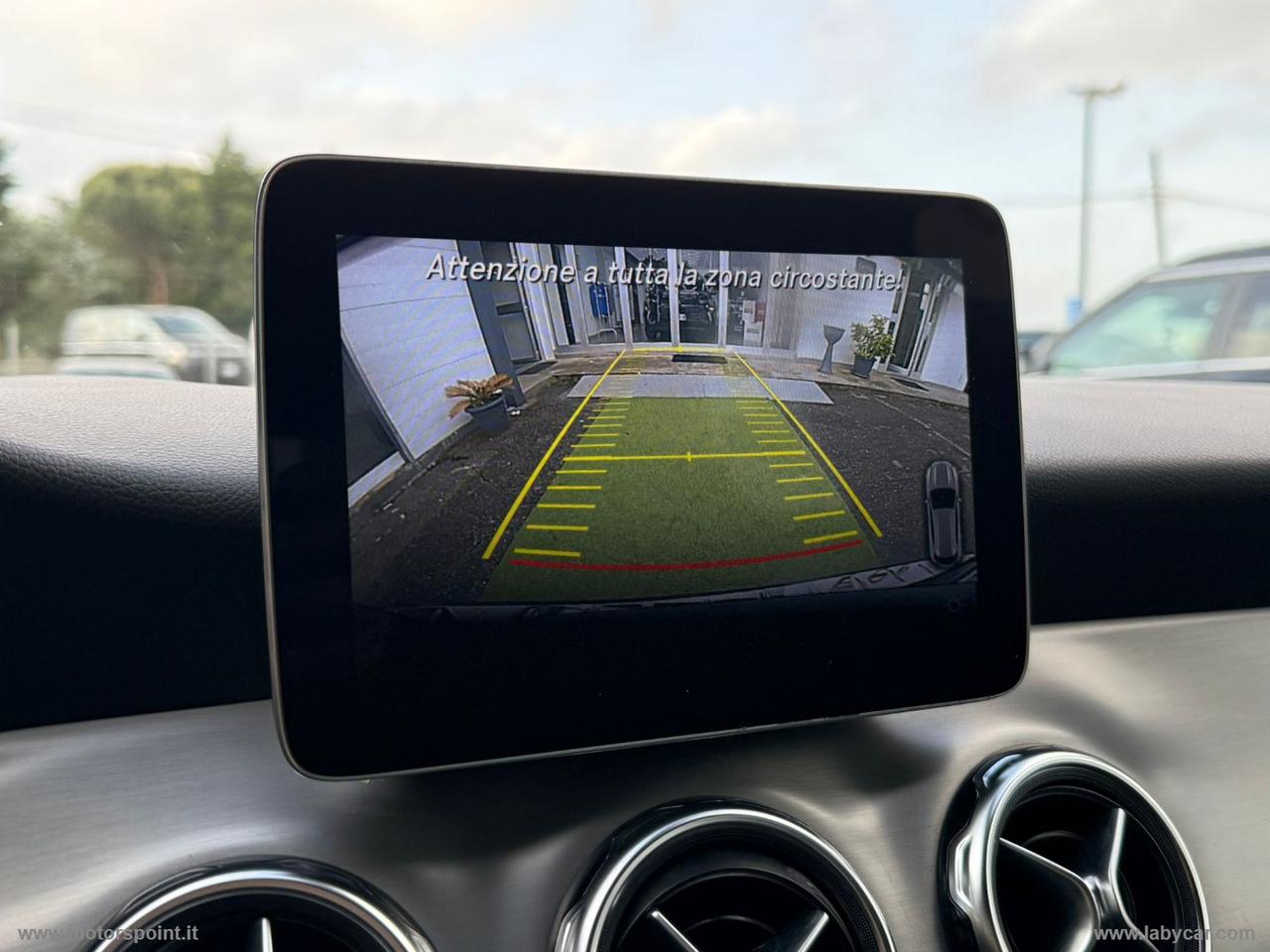 MERCEDES-BENZ GLA 200 d Automatic Sport NEOPATENTATI OK