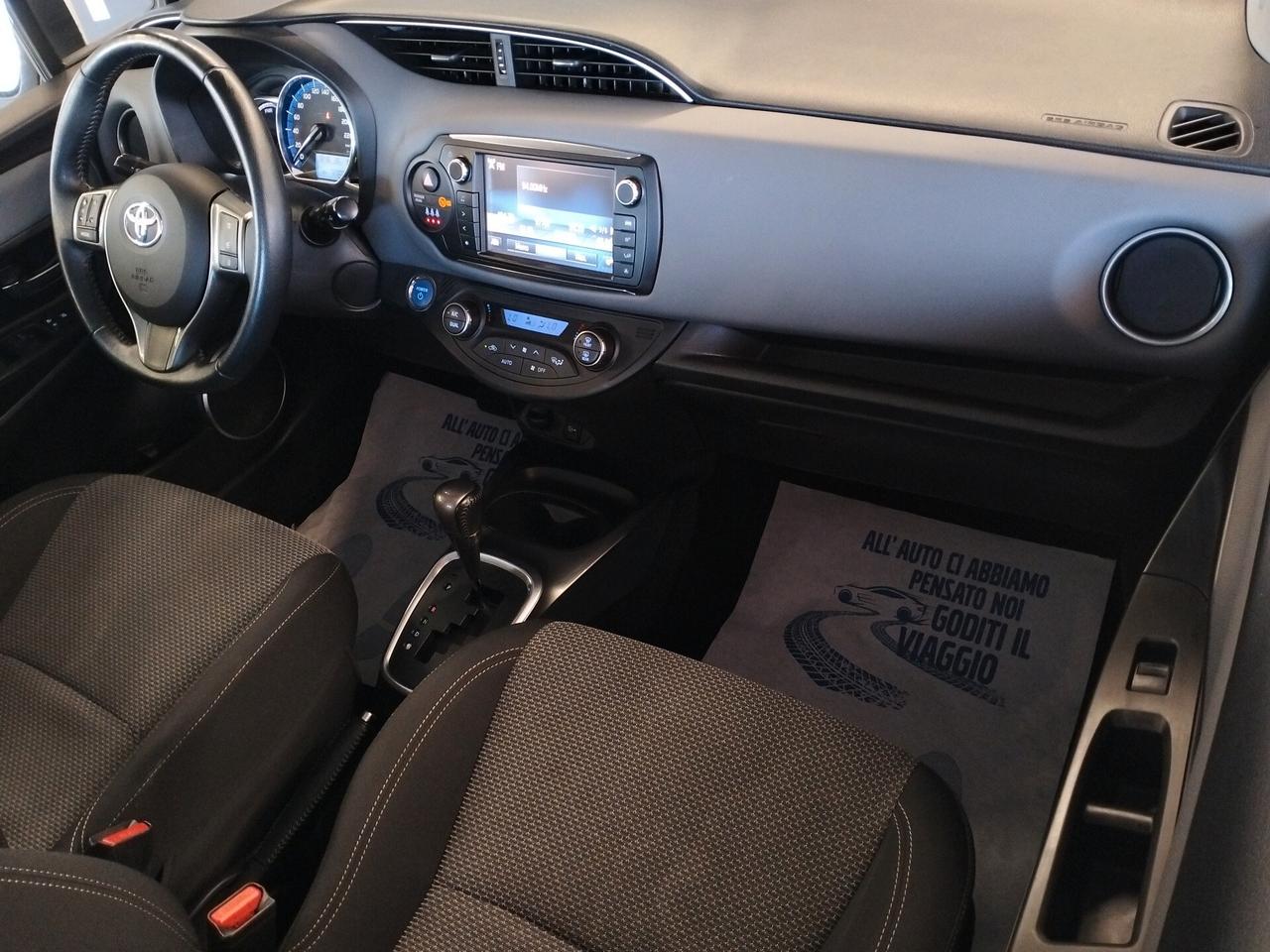 Toyota Yaris 1.5 Hybrid - NEOPATENTATI