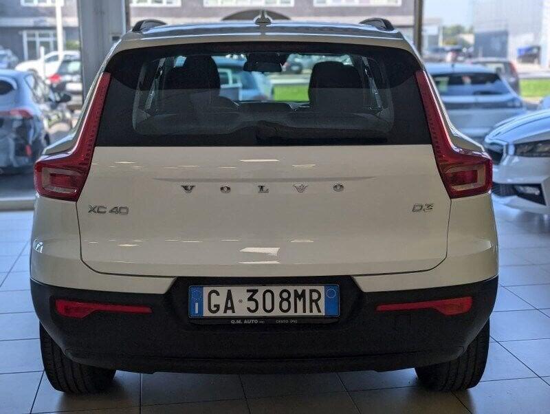 Volvo XC40 XC40 D3 Momentum Core