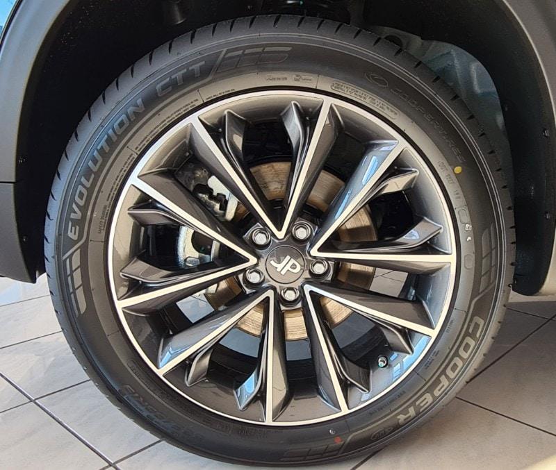 DR dr F35 1.5 Turbo Bi-Fuel GPL