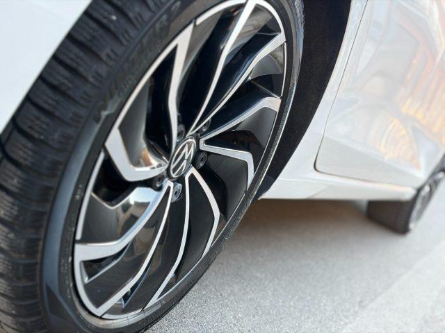 VOLKSWAGEN Golf 2.0 TDI 150 DSG Style