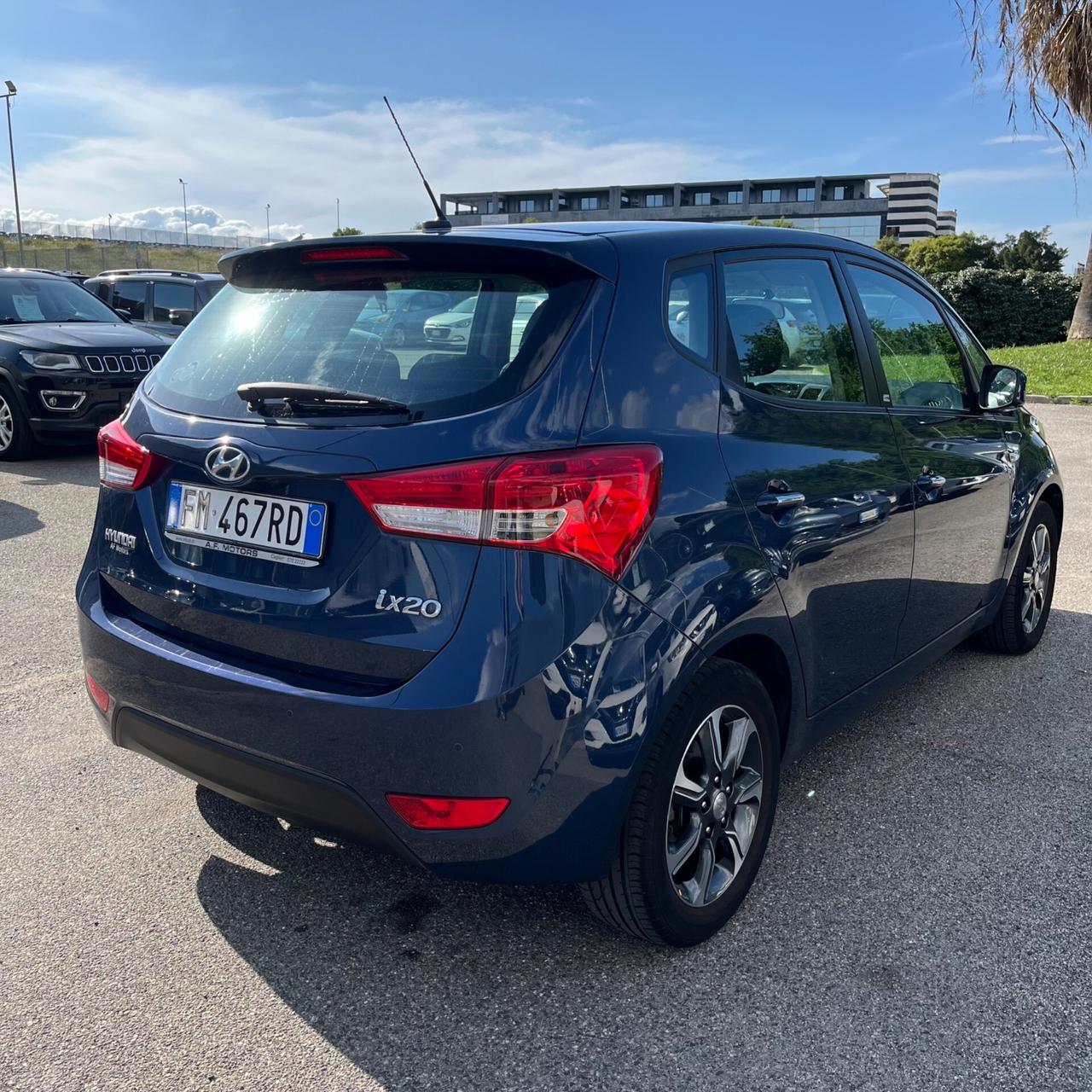 Hyundai iX20 1.4 90 CV APP MODE