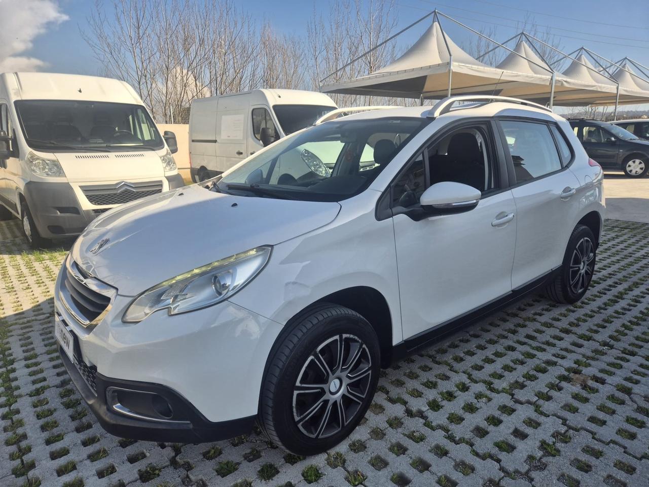 Peugeot 2008 PureTech 82 Allure