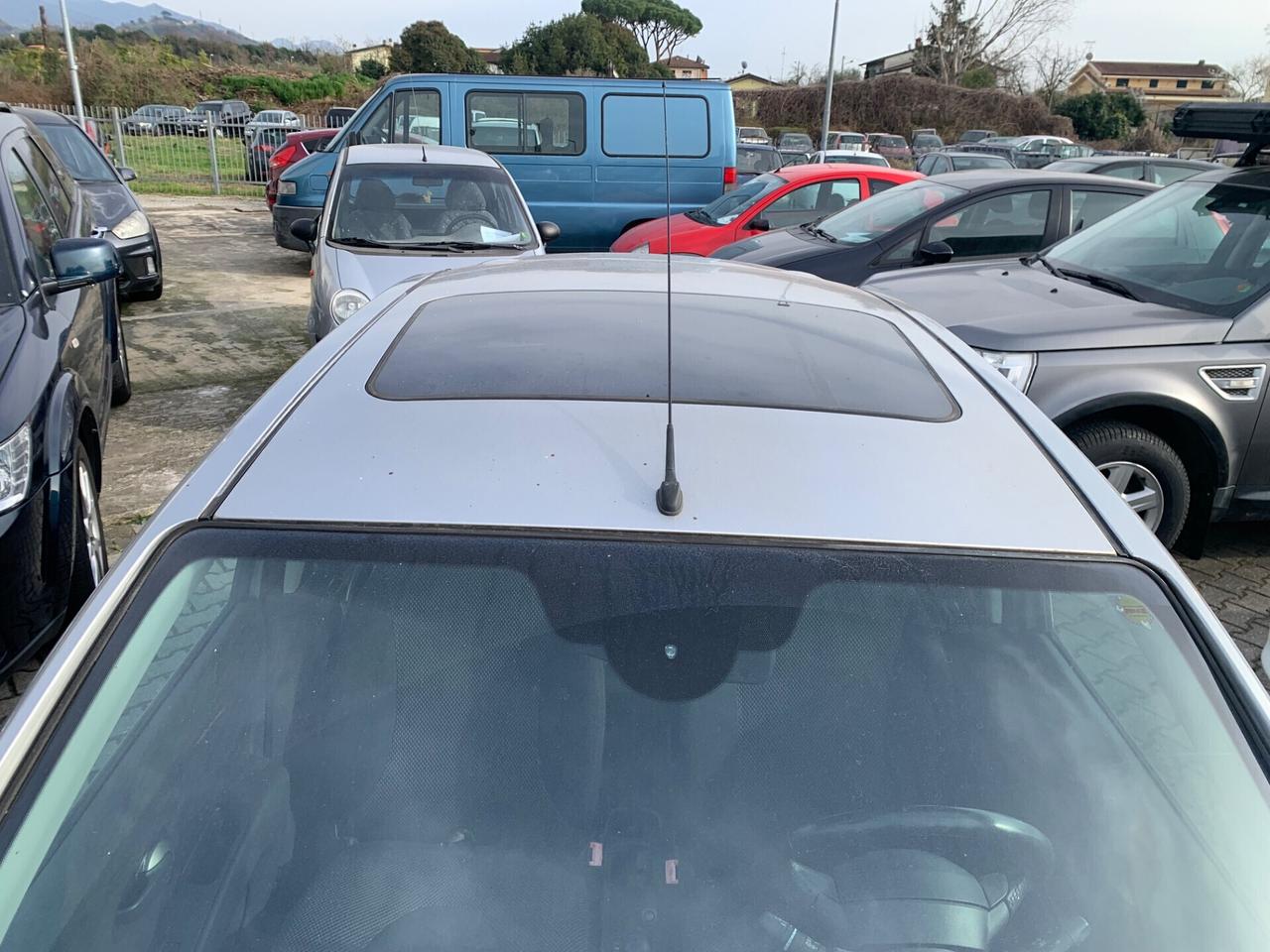 Nissan Micra 1.2 16V 5 porte Active Luxury (Top)