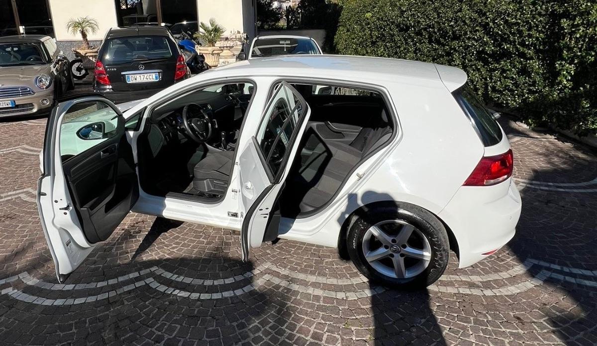 VOLKSWAGEN Golf 1.6 BlueTDI 5p. Trendline
