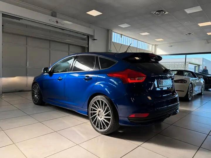 Ford Focus 2.0 EcoBoost 250 CV SW ST3