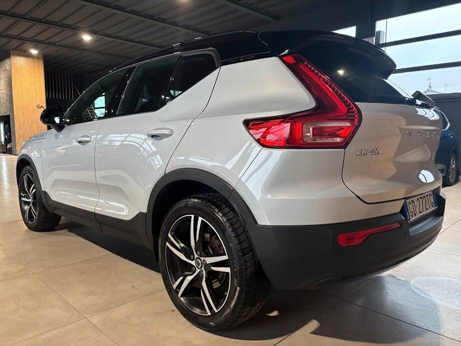 Volvo XC40 T5 Plug-in Hybrid R-design