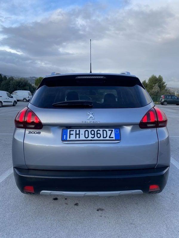 Peugeot 2008 BlueHDi 100 GT Line