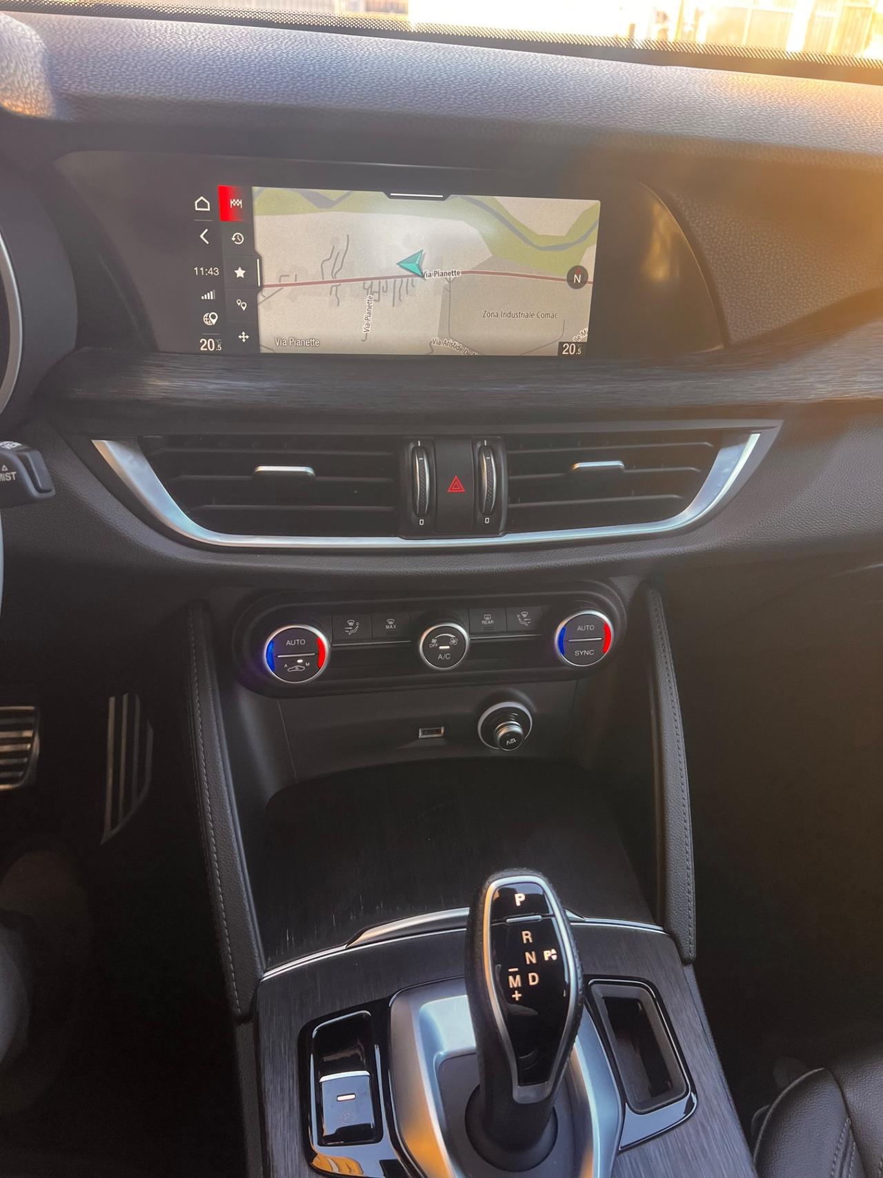 Alfa Romeo Stelvio 2.2 Turbodiesel 210 CV AT8 Q4 Veloce