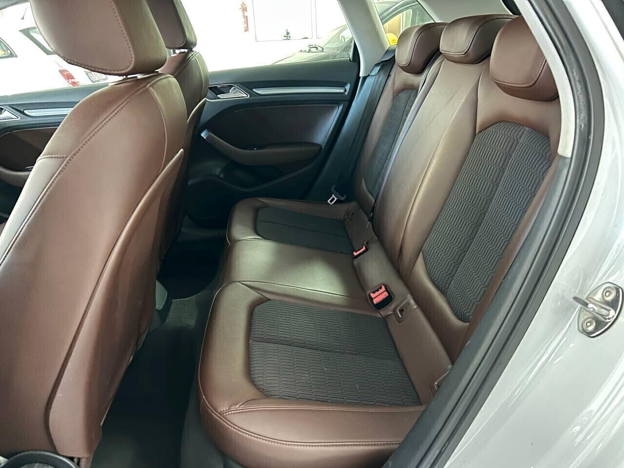 Audi A3 1.6 TDI S tronic Ambiente