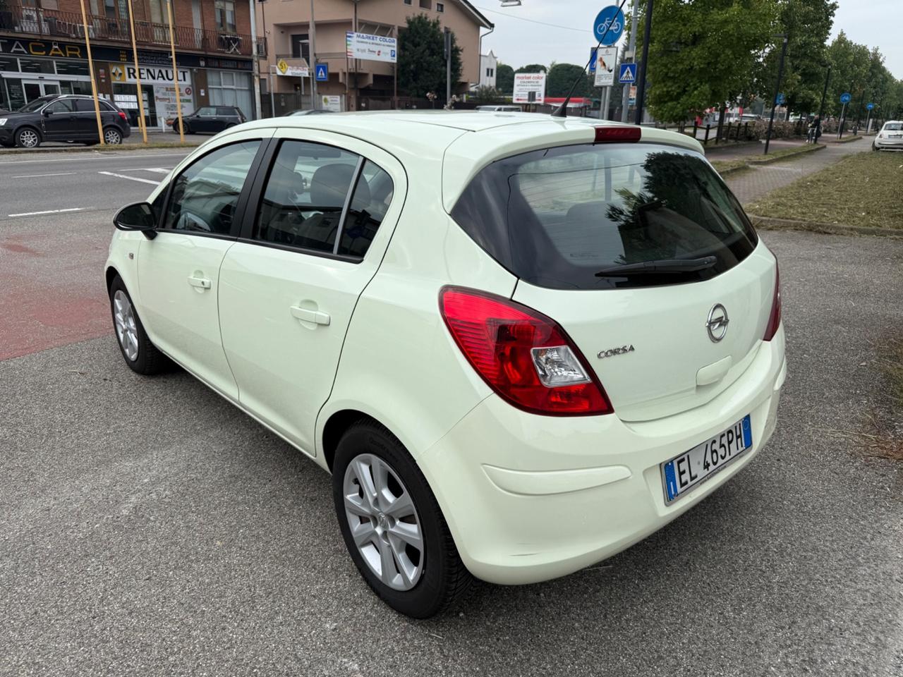 Opel Corsa 1.0 12V 5 porte Elective