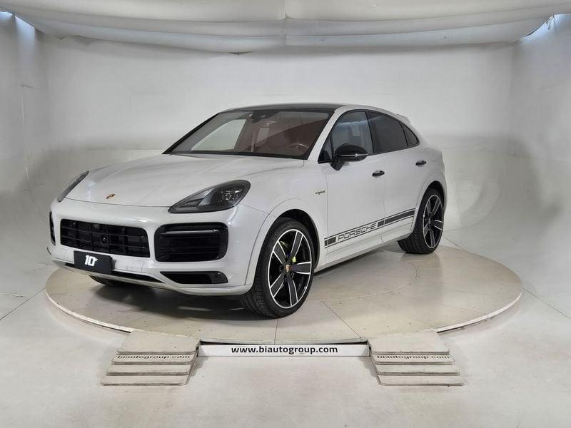 Porsche Cayenne Coupè Cayenne Coupe 3.0 e-hybrid 5p.ti tiptronic