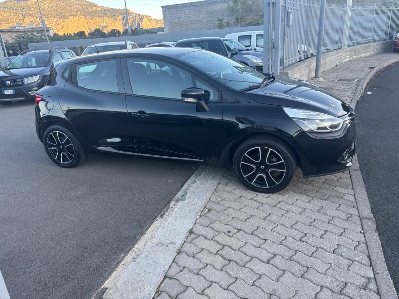 Renault Clio 1.5 dCi 8V 75CV 5 porte Costume National