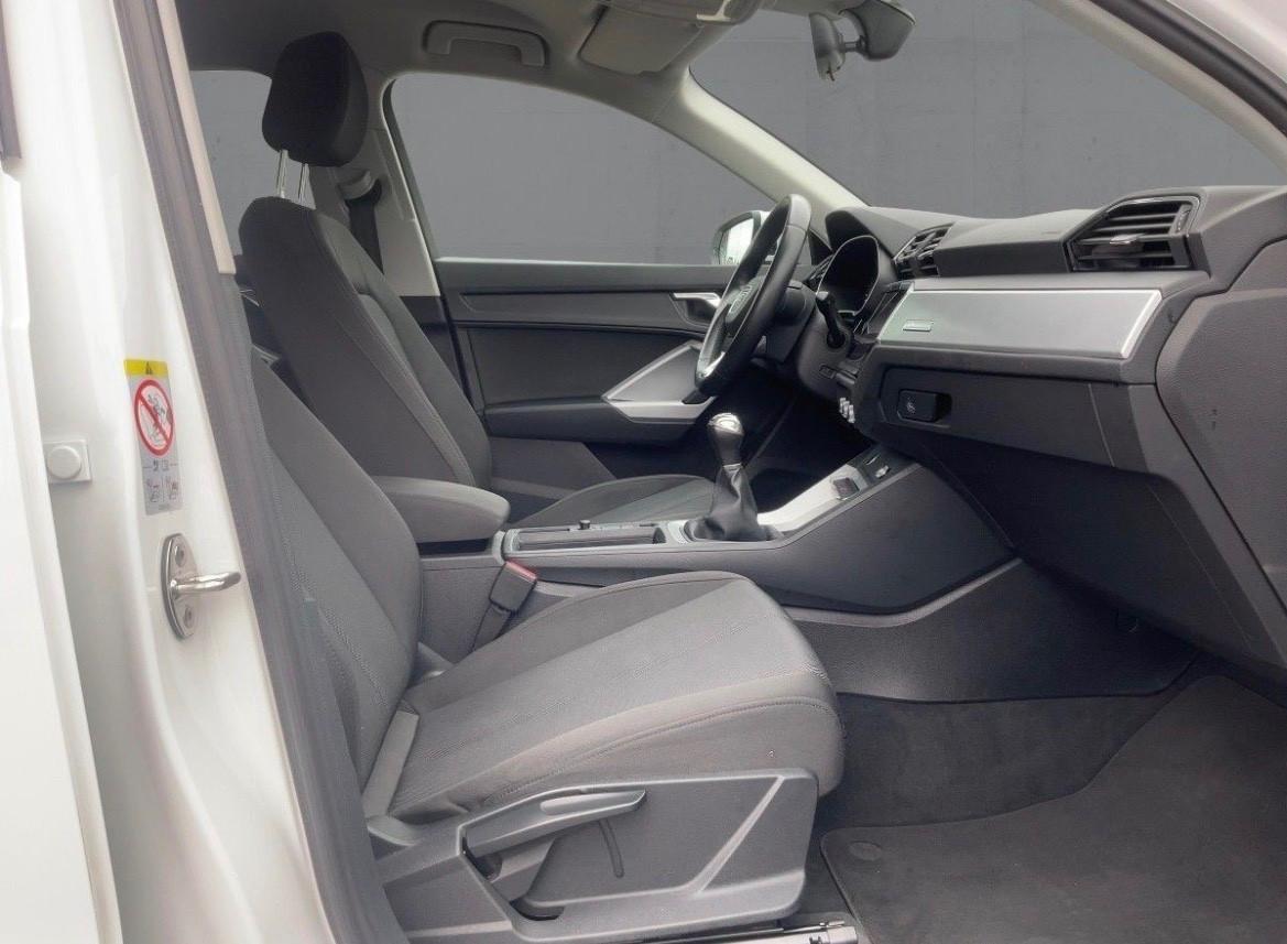 Audi Q3 35 TFSI Business Advanced 2021
