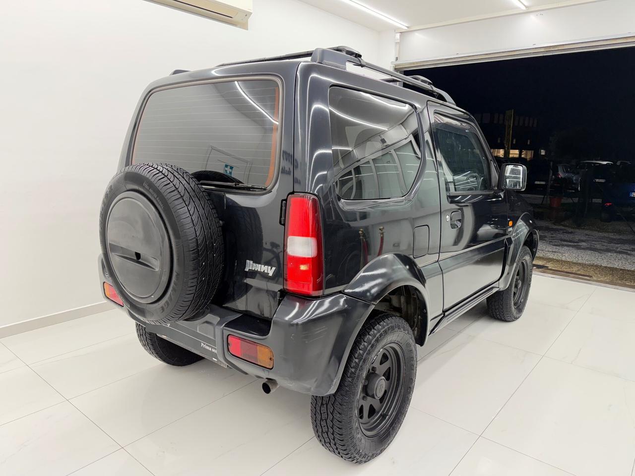 Suzuki Jimmy 1.5 ddis JLX+ 4wd Okneopatentati