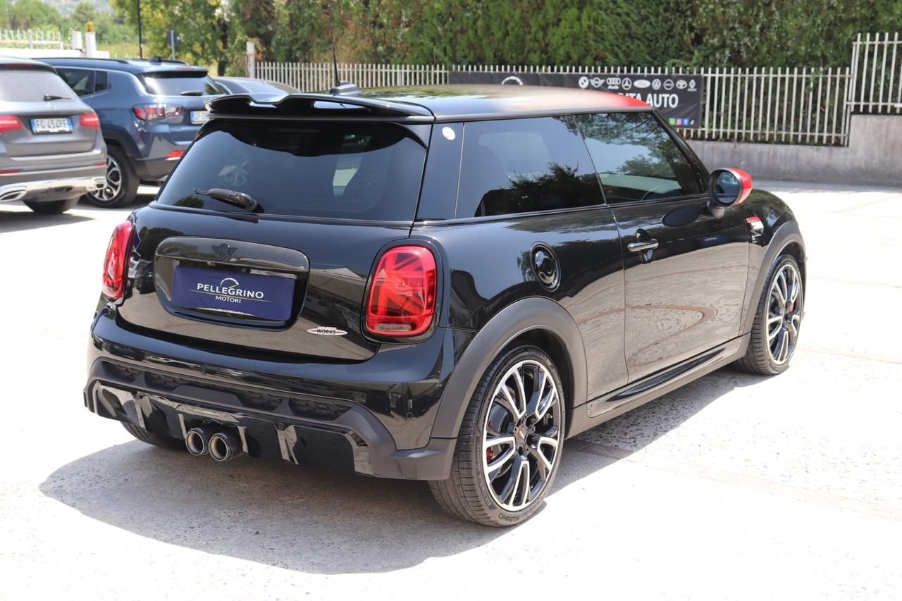 Mini 2.0 John Cooper Works Pat Moss Edition