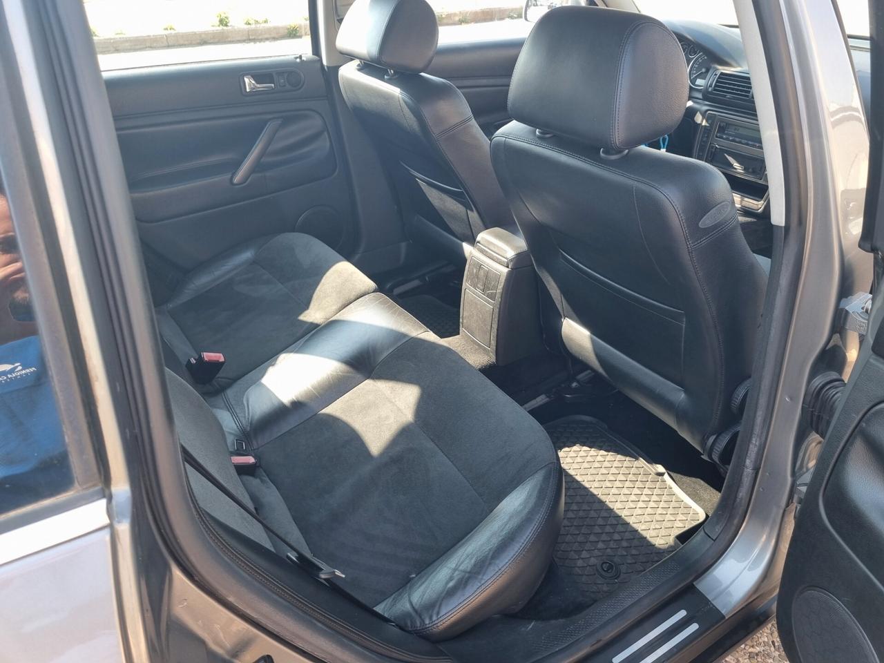 Volkswagen Passat 1.9 TDI/130CV cat Var. 4m. H.line