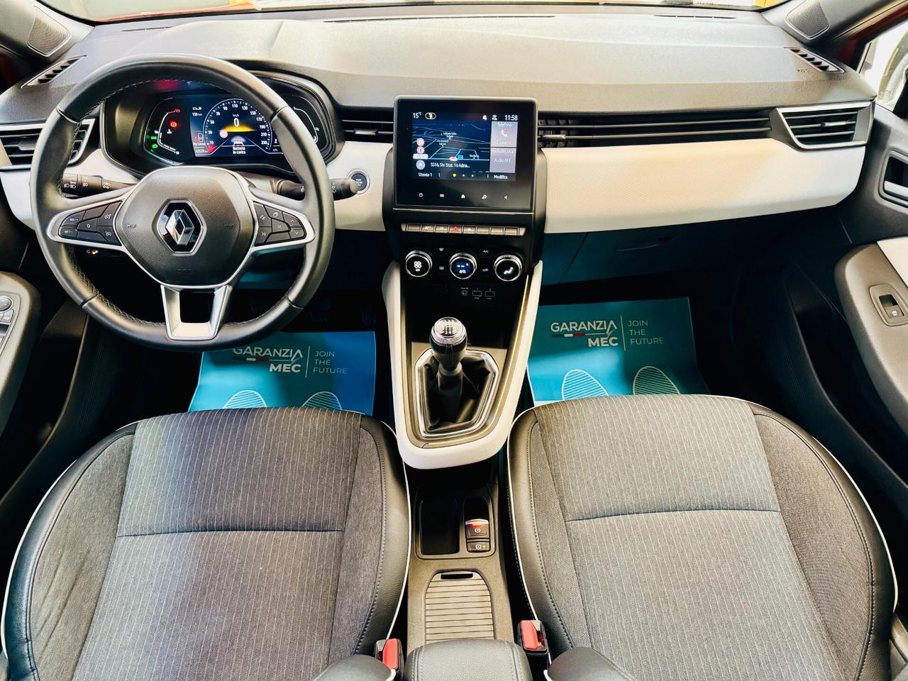 Renault Clio TCe 100 CV GPL Full-LED / Navi / RetroCam.