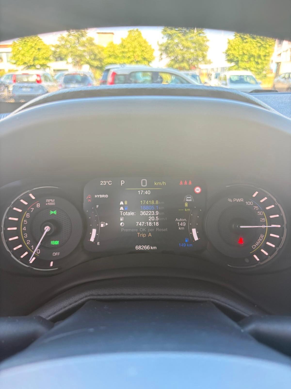 Jeep Renegade 1.3 T4 190CV PHEV 4xe AT6 Business Plus