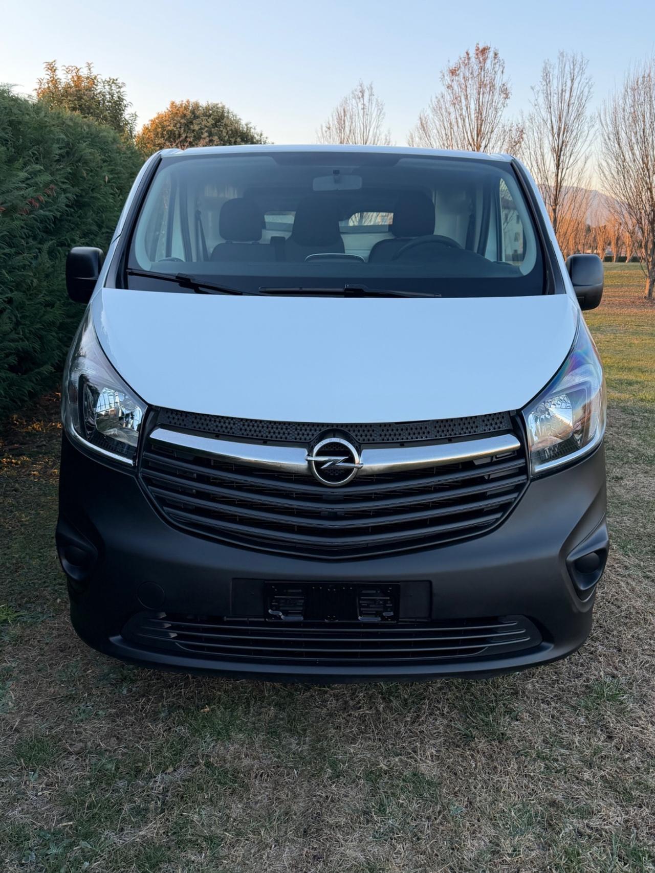 OPEL VIVARO 1.6 DCi NEOPATENTATI