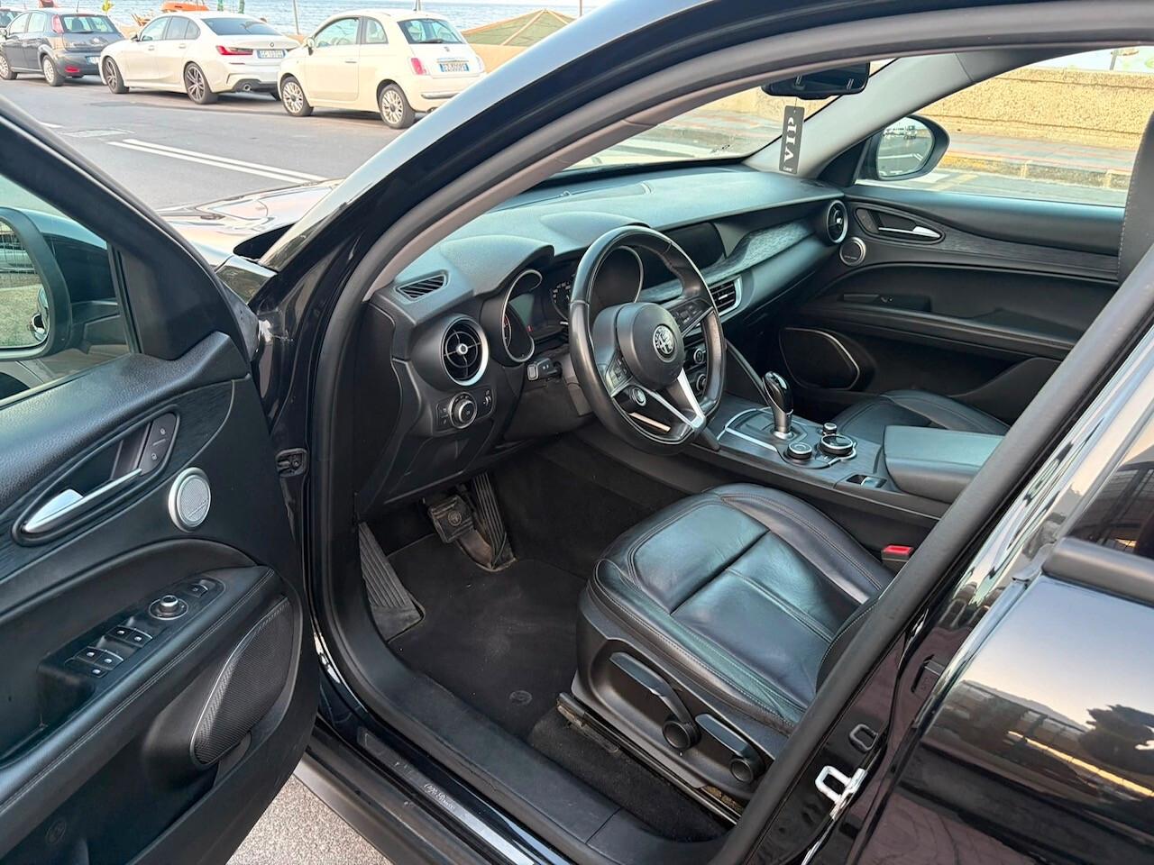 Alfa Romeo Stelvio 2.2 Turbodiesel 210 CV AT8 Q4 Lusso