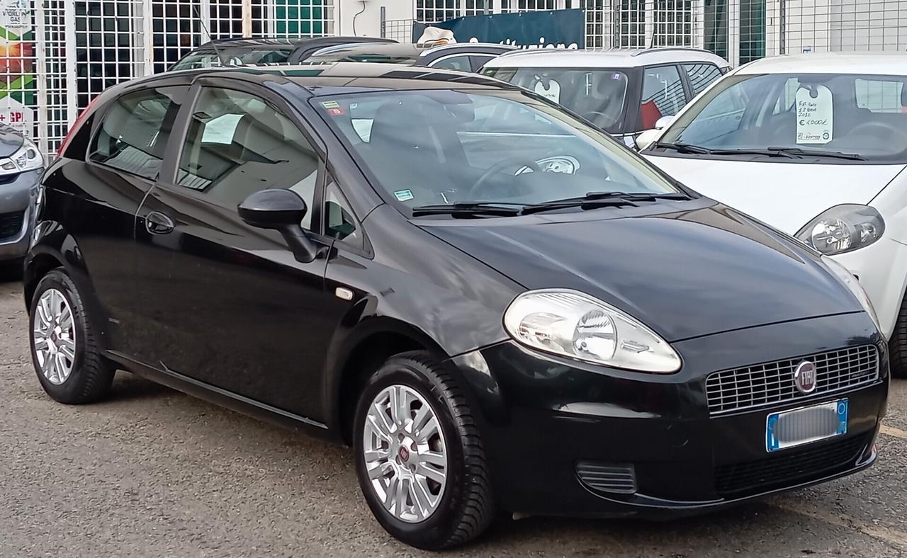 Fiat Grande Punto Grande Punto 1.3 MJT Dynamic