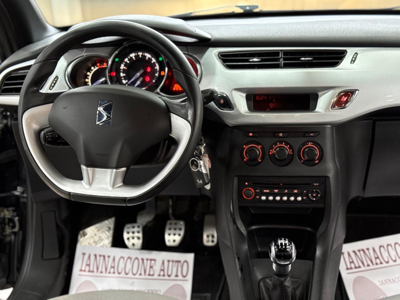 Ds3 1.4 hdi bicolore just black