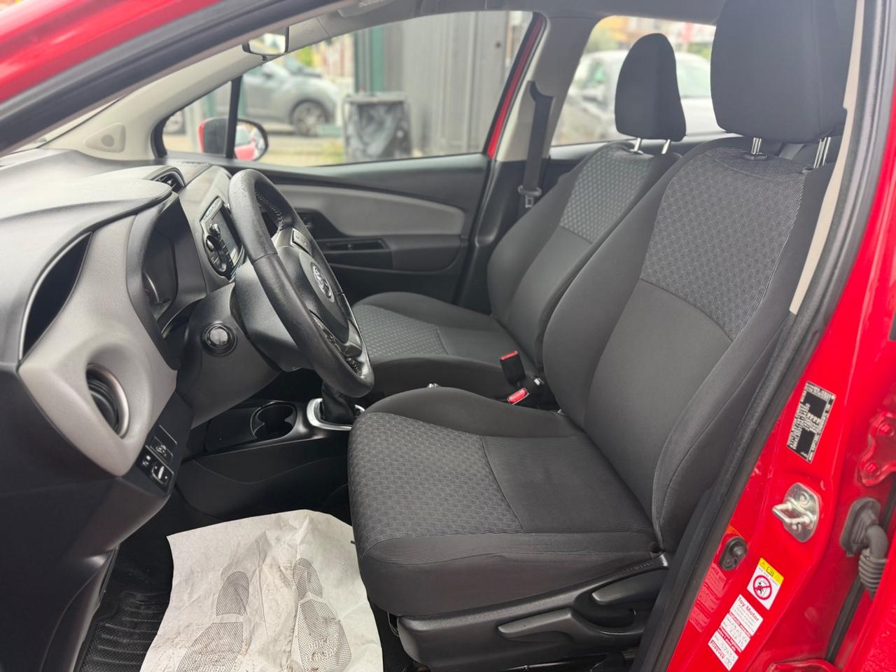 Toyota Yaris 1.0 5 porte Cool