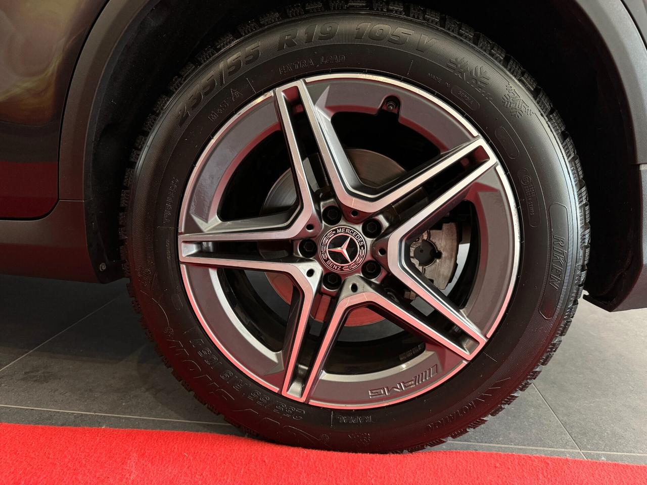 MERCEDES-BENZ GLC 220D PREMIUM PLUS AMG 2022