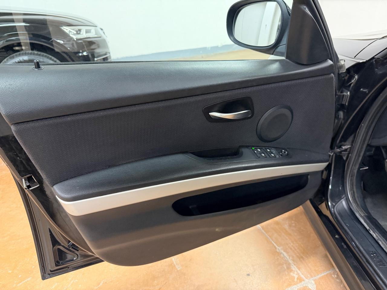 Bmw 320 320d cat Touring Attiva