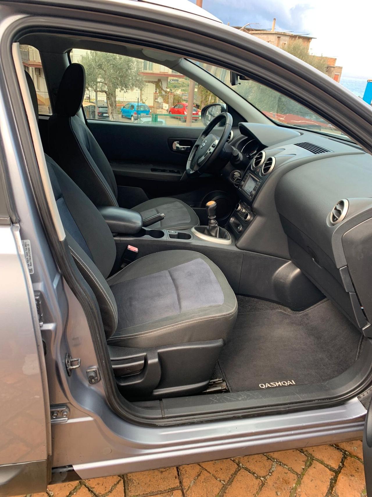 Nissan Qashqai 1.5 dCi DPF n-tec AUTO IN ARRIVO