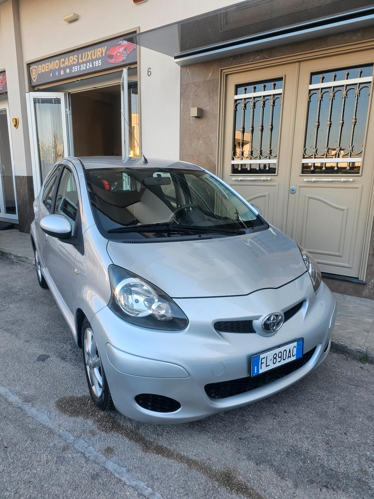 Toyota Aygo Now 1.0 5 porte