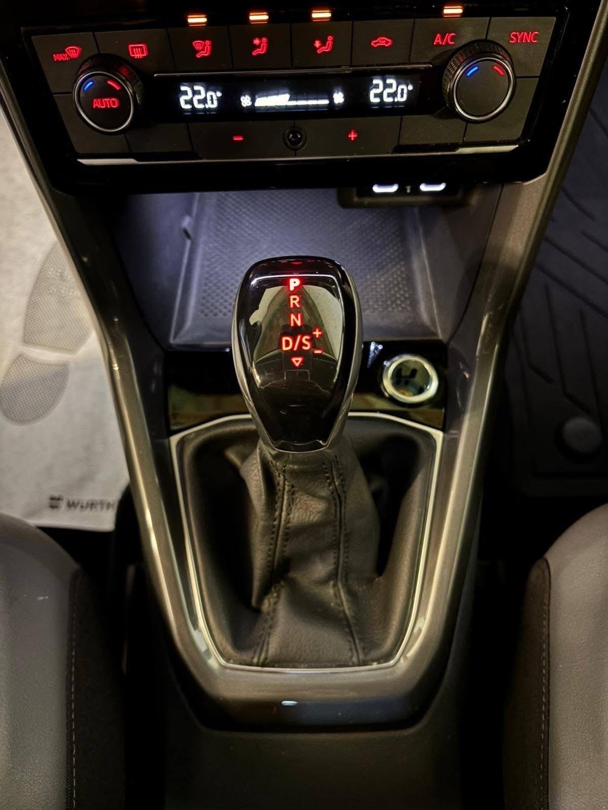 Volkswagen T-Cross 1.0 TSI Urban BMT