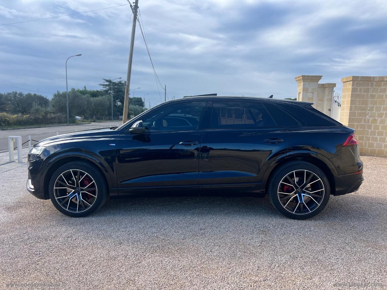 AUDI Q8 50 TDI 286 CV quattro tiptronic Sport S-LINE