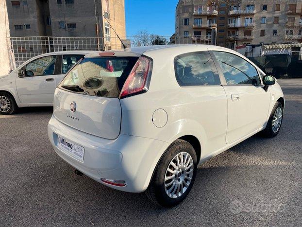 Fiat Punto 1.3 MJT 75CV 3 porte 5 posti OK NEOPATE