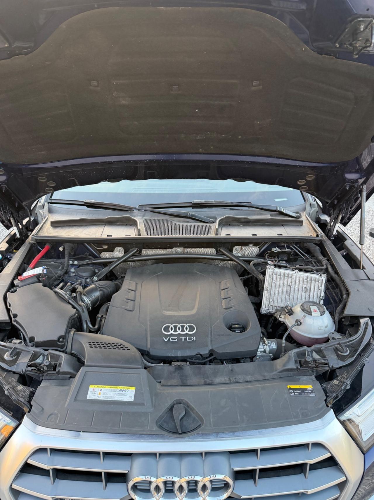 Audi Q5 50 TDI quattro tiptronic Business Design