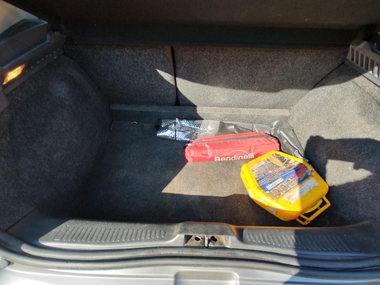 Renault Clio 1.2 16V 5 porte GPL Confort, OK NEOPATENTATI