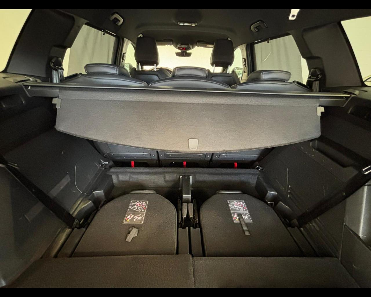 PEUGEOT 5008 II 2021 - 5008 PURETECH 130 S&S EAT8 - GT