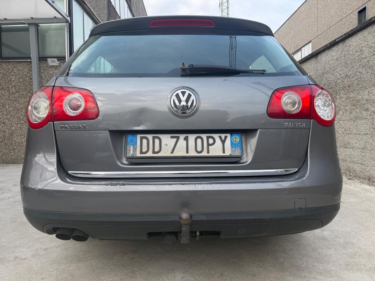 VW PASSAT 2.0TDI GANCIO TRAINO 1800KG