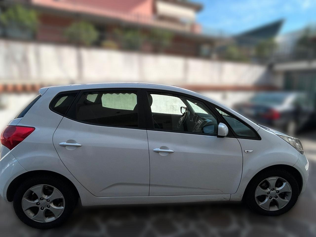 Kia Venga 1.4 crdi Active (wgt EX) - ANCHE PER NEOPATENTATI