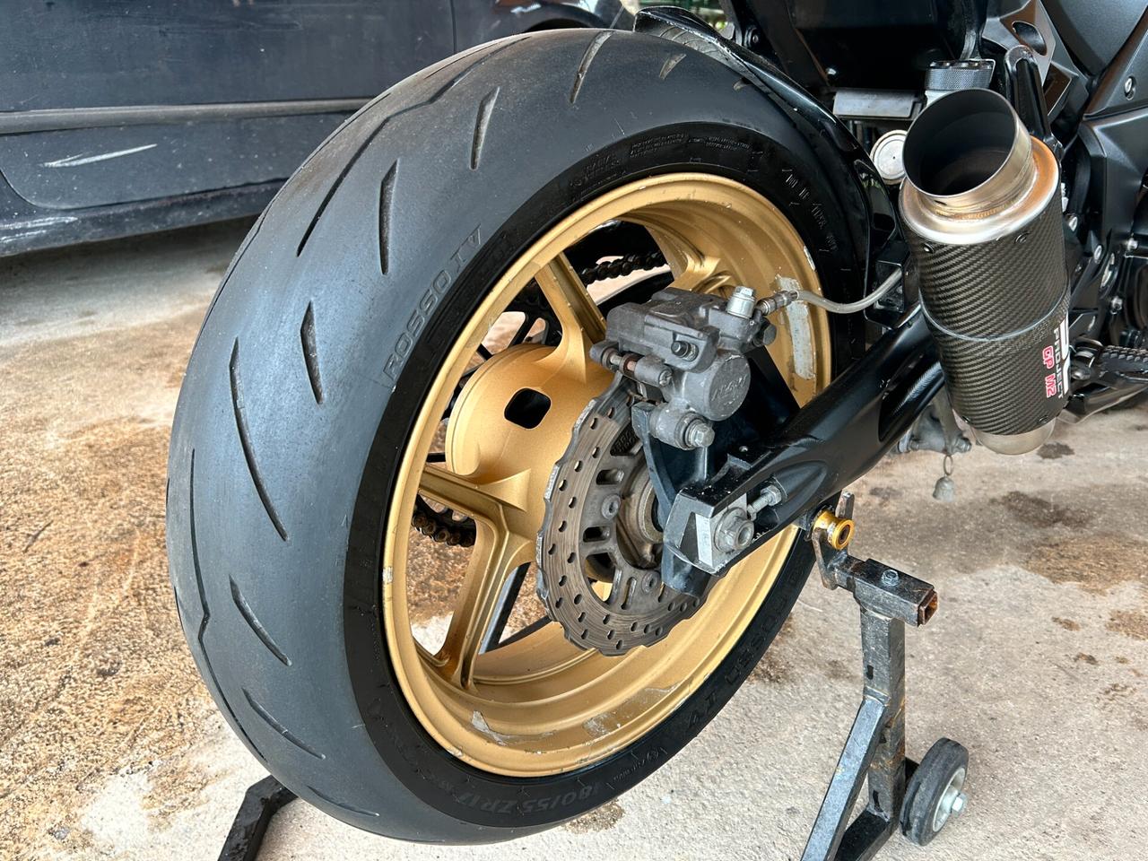 Kawasaki Z 750 "R" - 2012