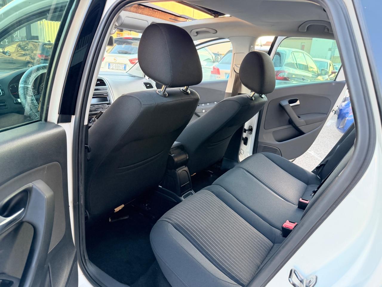 Volkswagen Polo 1.6 TDI 90CV DSG Tetto Highline