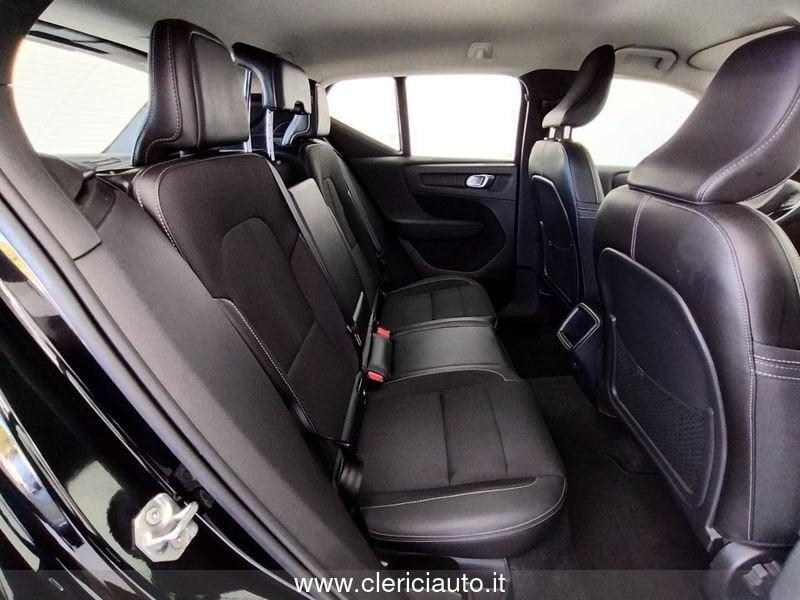 Volvo XC40 D4 AWD Geartronic Momentum